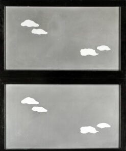 1964<br>Bicromia del cielo<br>smalto industriale e collage di legno su tavola<br>cm 140x100