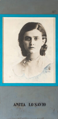 1969<br>Anita Lo Savio<br>collage fotografico, smalto industriale per l'edilizia e e collage di legno su tavola<br>cm 200x100