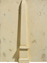 1963<br>'Obelisco'<br>smalto industriale e obelisco in legno su tavola<br>cm 115x90