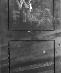 1979 (1964) 9-9<br>Duckrew Youg<br>Caro papà se tu venissi a mancare<br>anta di porta dipinta a tempera<br>cm 148x47