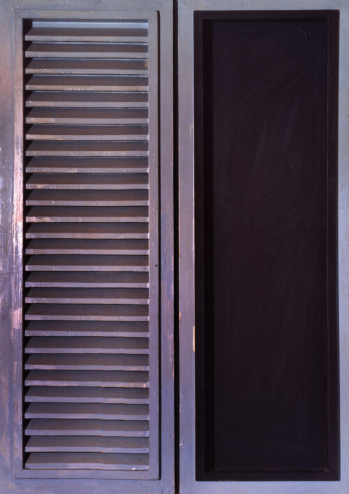 1962<br>' Finestra grigia '<br>smalto industriale su anta di persiana e telaio in legno su tavola<br>cm 100x70